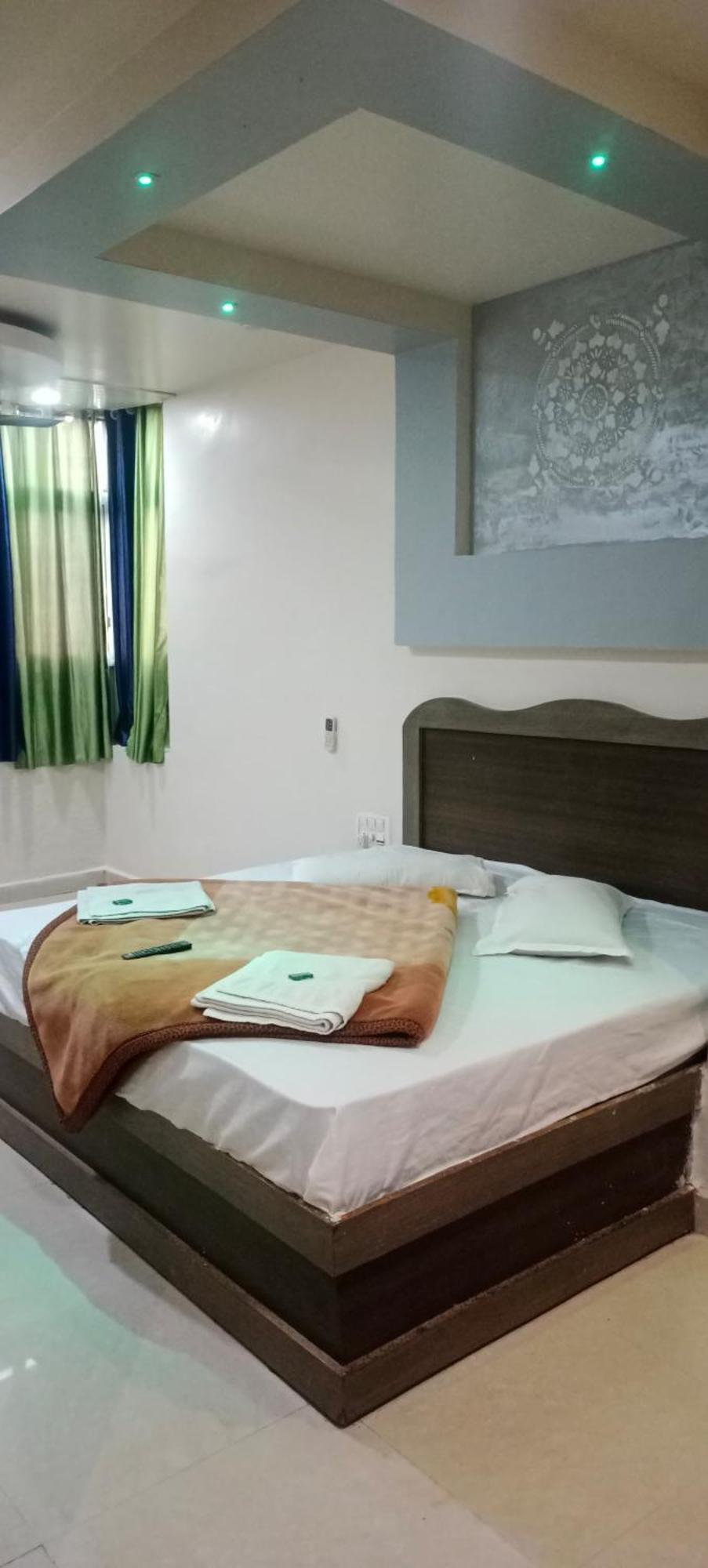 New Hotel Rajvihar Pachmarhī Extérieur photo